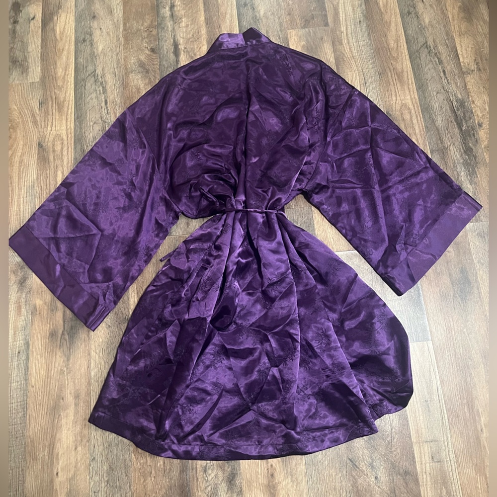 Vintage Erika Taylor -Luxurious Deep Purple Women's Robe